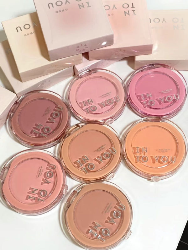 INTO YOU - Fluffy Pillow Single Blusher